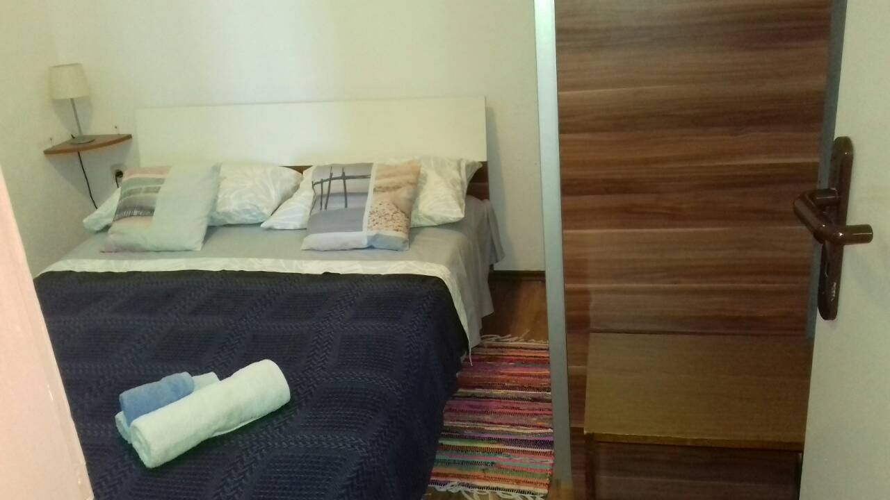 Two bedroom apartment near beach Črnja Luka, Korčula  A-a