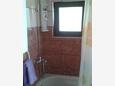 Sobra, Bathroom in the studio-apartment, WiFi.