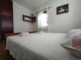 Spavaća soba 1 Trpanj, Spavaća soba 1 u smještaju tipa apartment, WiFi.