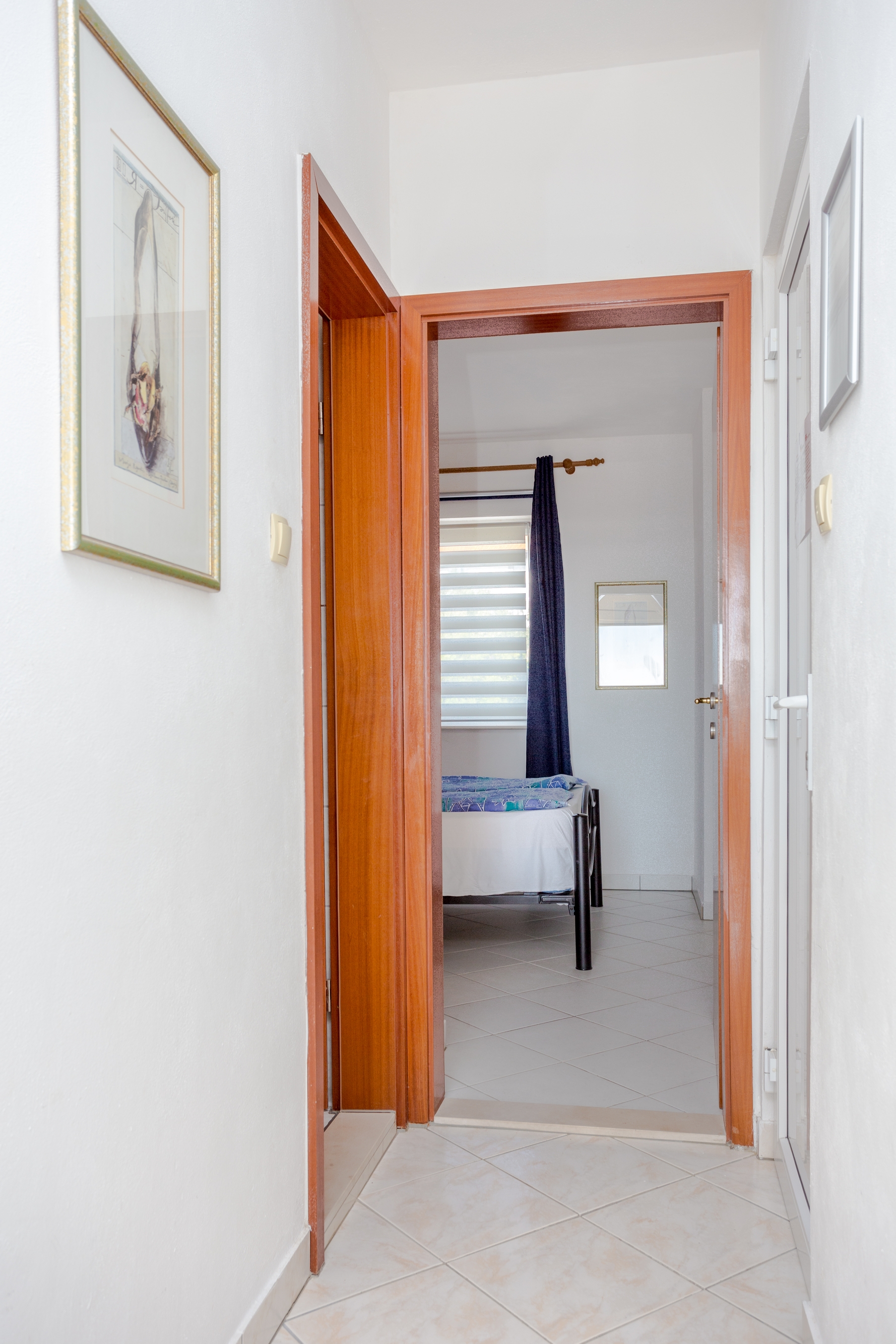 One bedroom apartment near beach Ražanj, Rogoznica  A-a