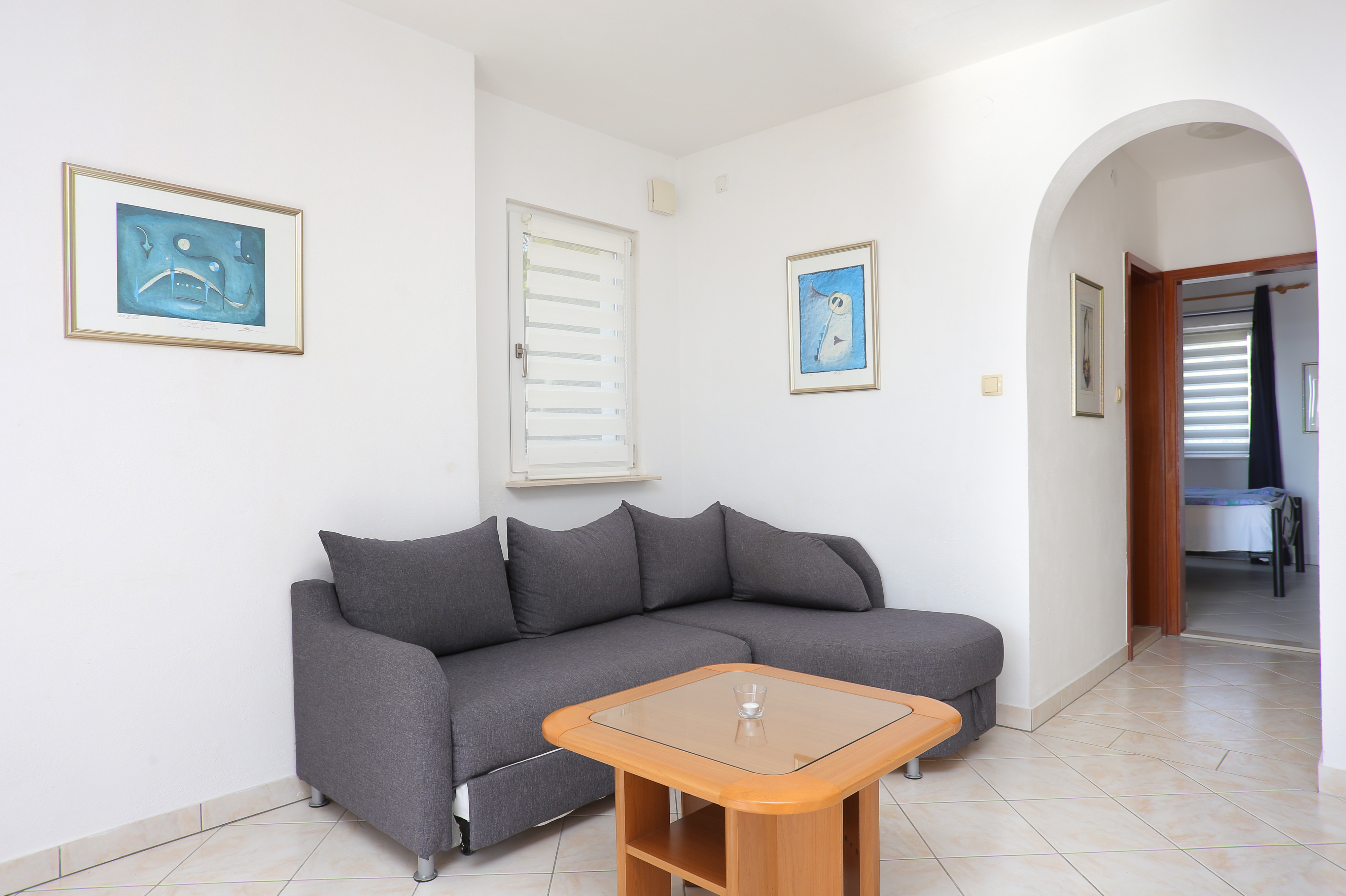 One bedroom apartment near beach Ražanj, Rogoznica  A-a