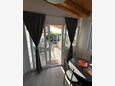 Dining room Trpanj, Dining room in the studio-apartment, air condition available and WiFi.