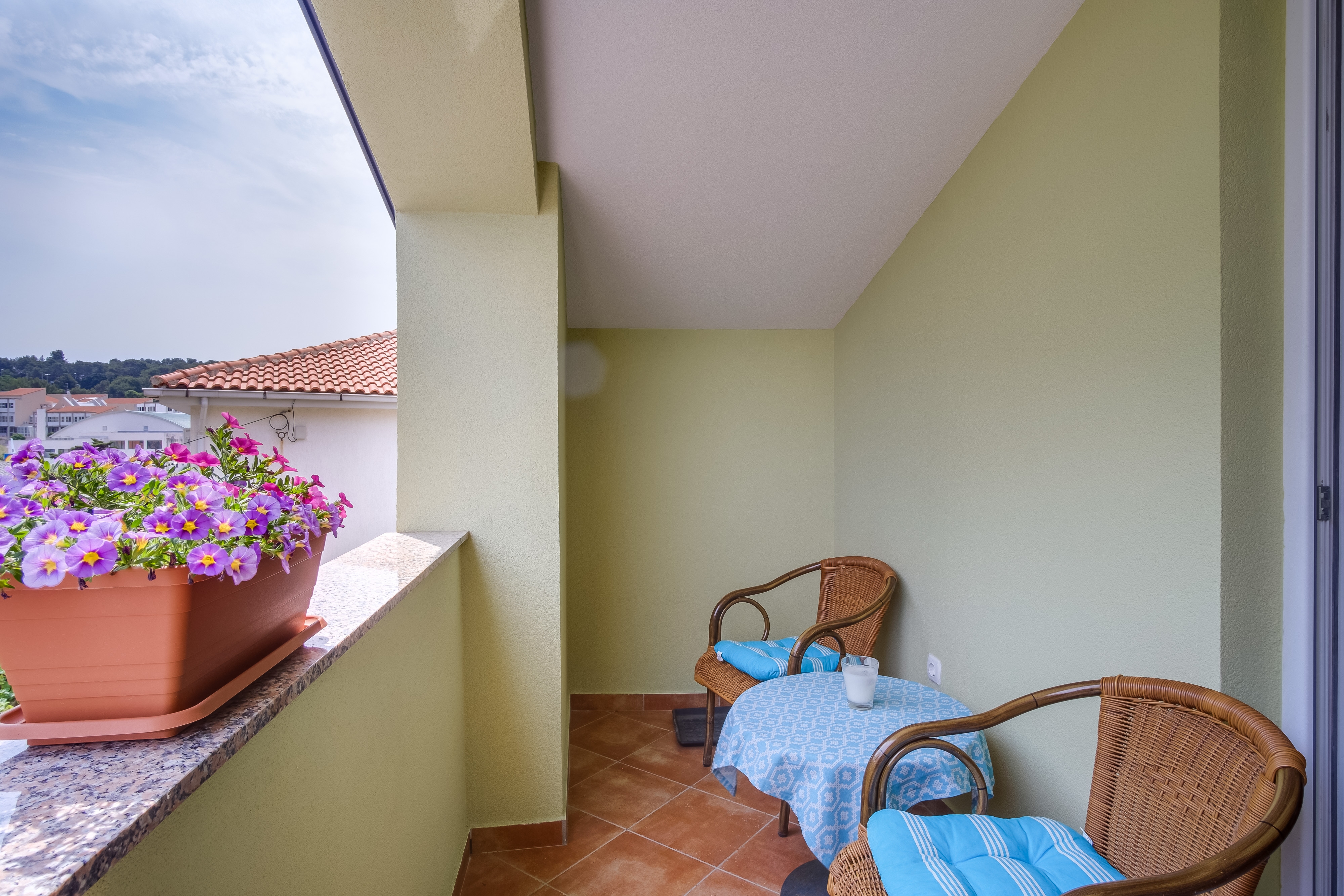 Three bedroom apartment with terrace Mali Lošinj, Lošinj  A-a