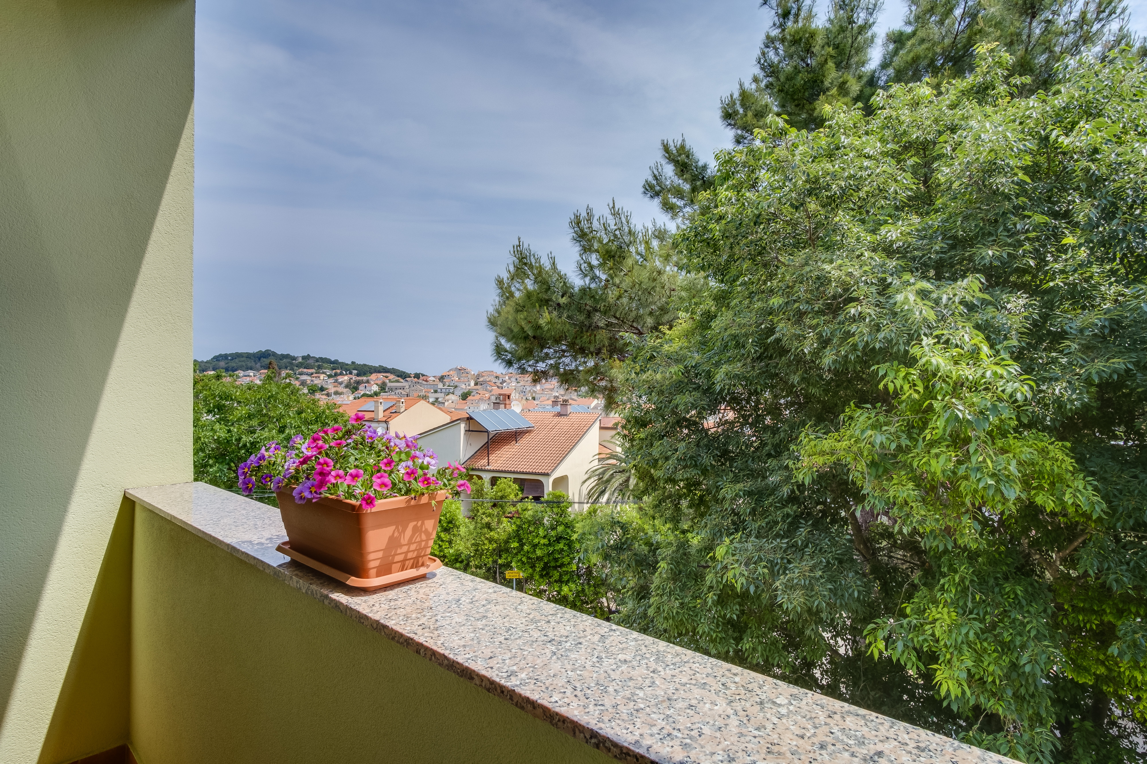 Three bedroom apartment with terrace Mali Lošinj, Lošinj  A-a