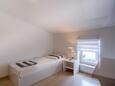 Mali Lošinj, Bedroom 3 in the apartment, (pet friendly) and WiFi.