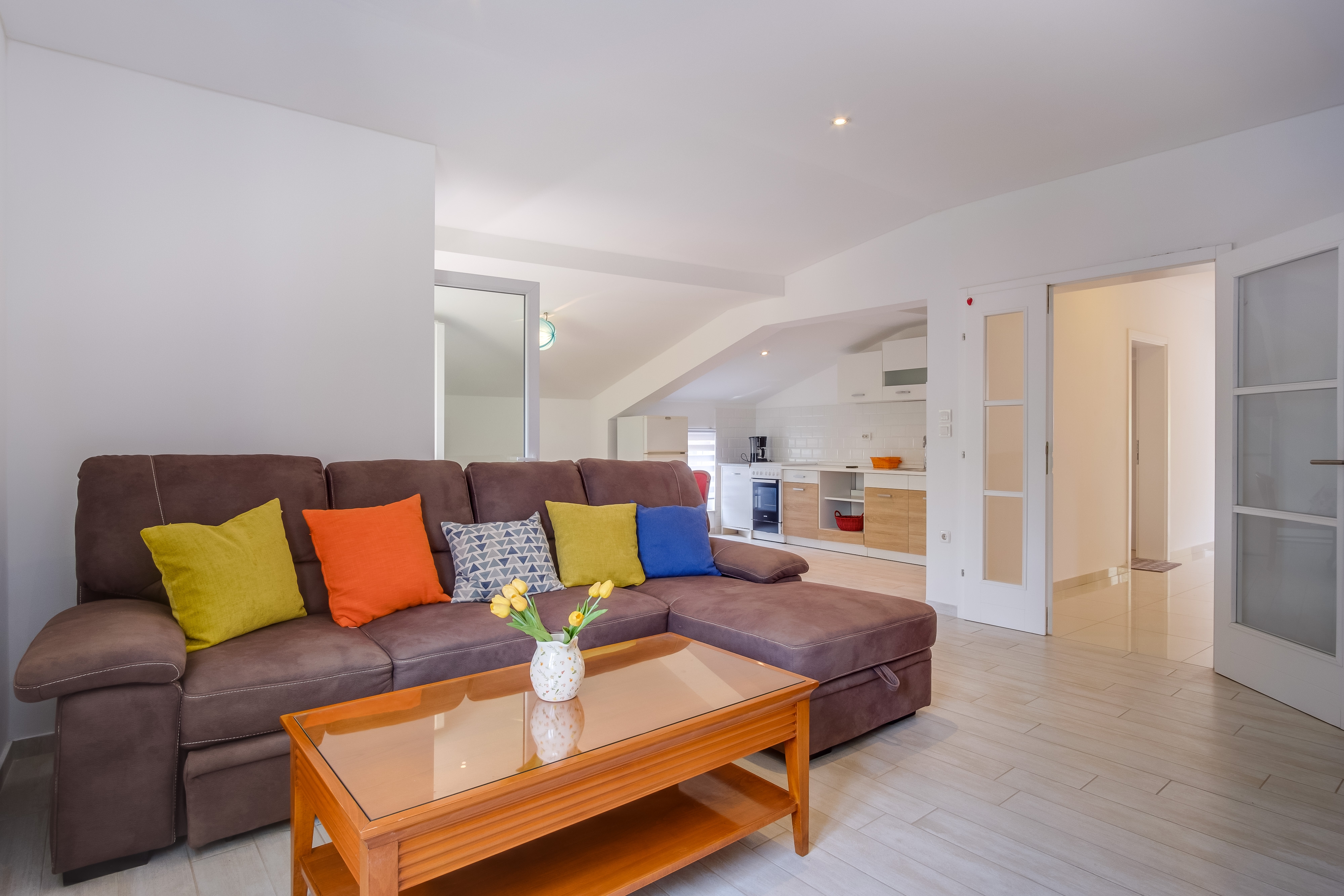 Three bedroom apartment with terrace Mali Lošinj, Lošinj (A-16019-a) Three bedroom apartment with terrace Mali Lošinj, Lošinj (A-16019-a)