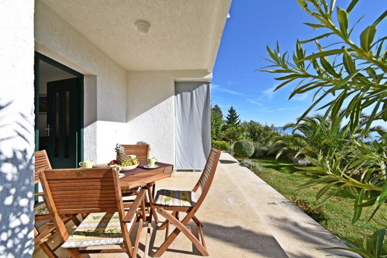 Two bedroom apartment with terrace and sea view Rabac, Labin (A-16022-a)