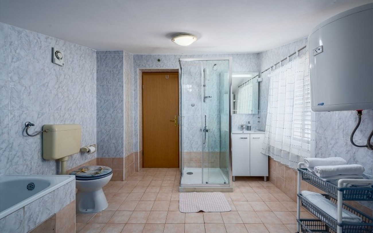 Two bedroom apartment with terrace and sea view Rabac, Labin  A-c