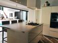 Keuken 1 Veprinac, Keuken 1 in the house, (pet friendly) en WiFi.