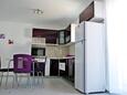 Bucătărie Podstrana, Bucătărie în unitate de cazare tip apartment, animale de companie sunt acceptate şi WiFi.