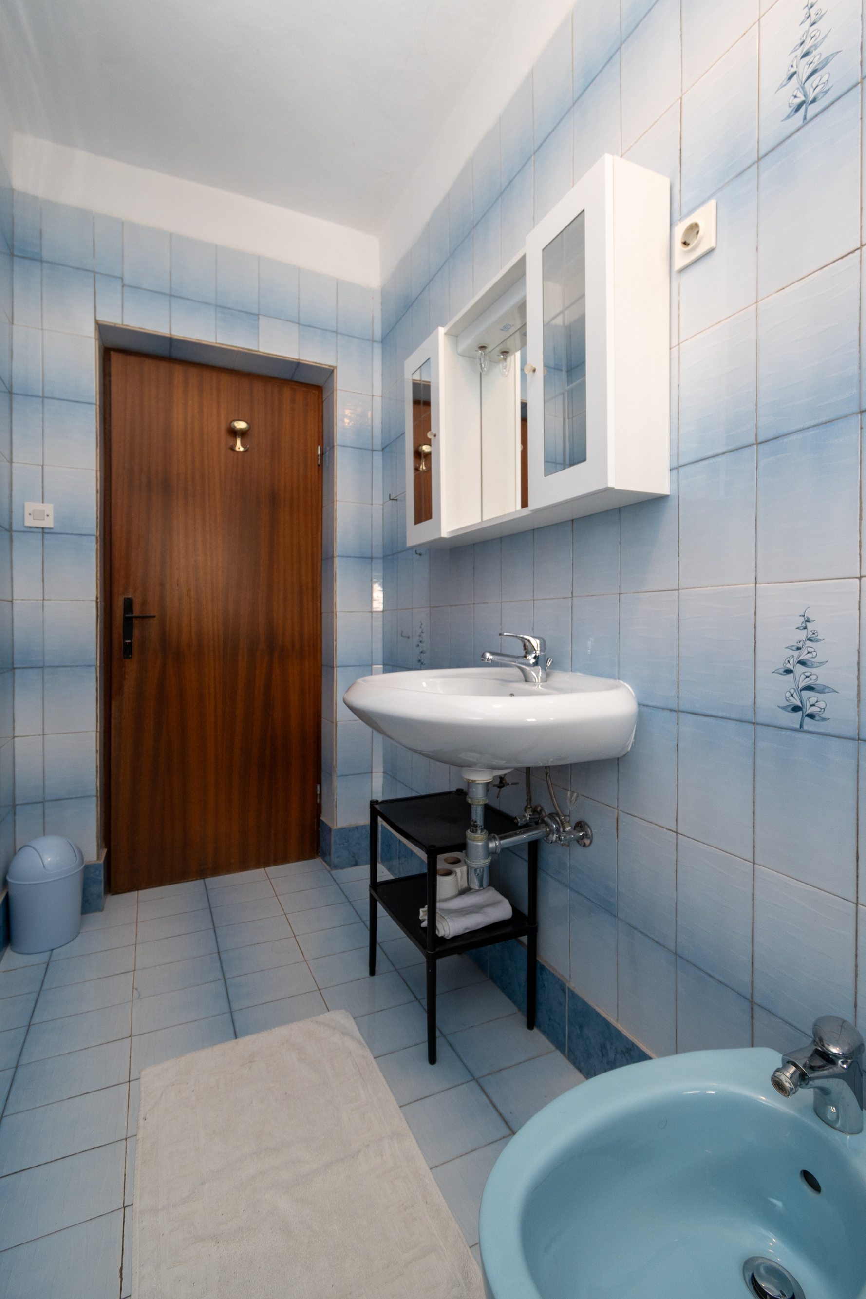 Two bedroom apartment with balcony and sea view Zubovići, Pag  A-a