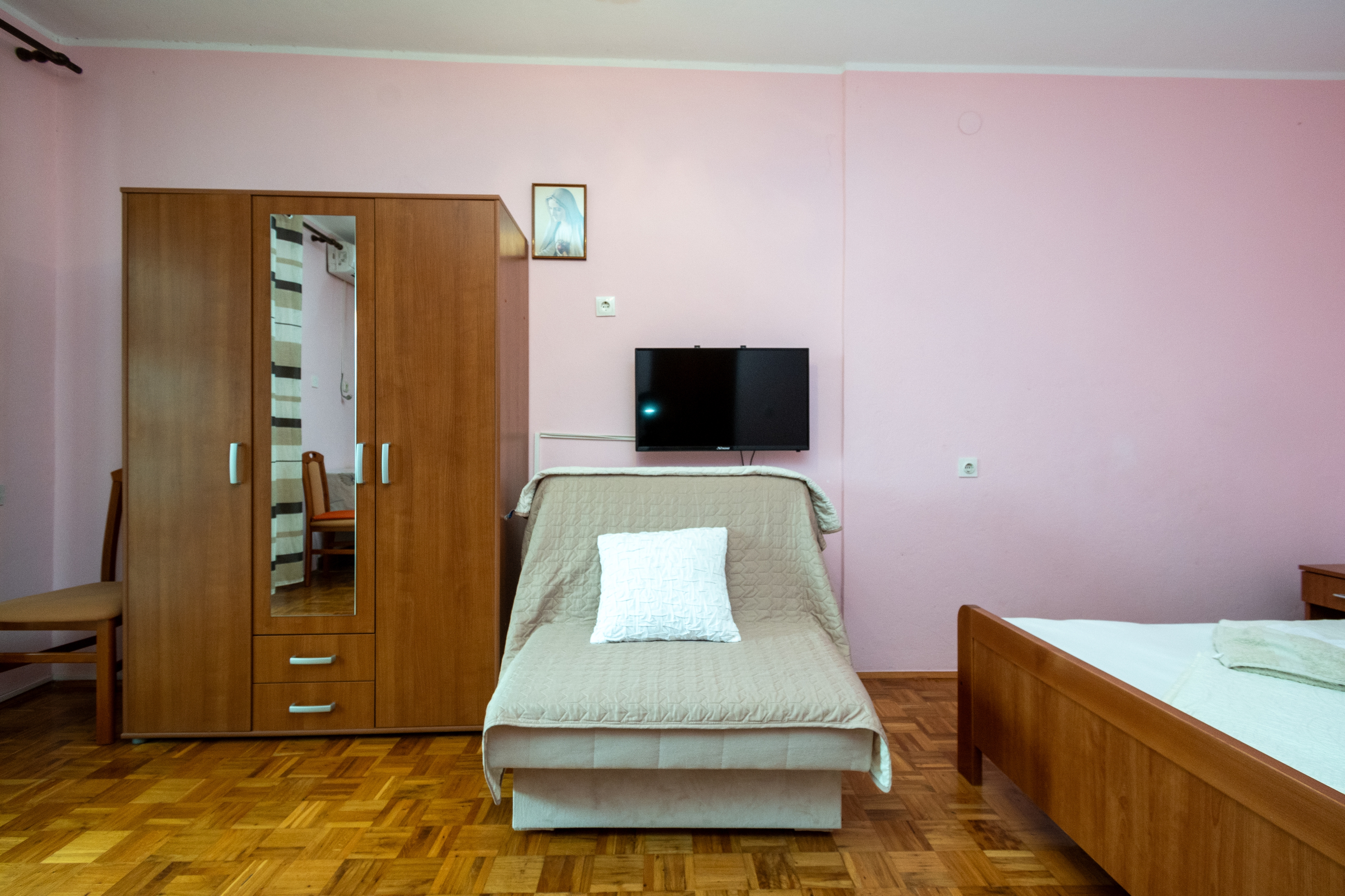 Two bedroom apartment with balcony and sea view Zubovići, Pag  A-a
