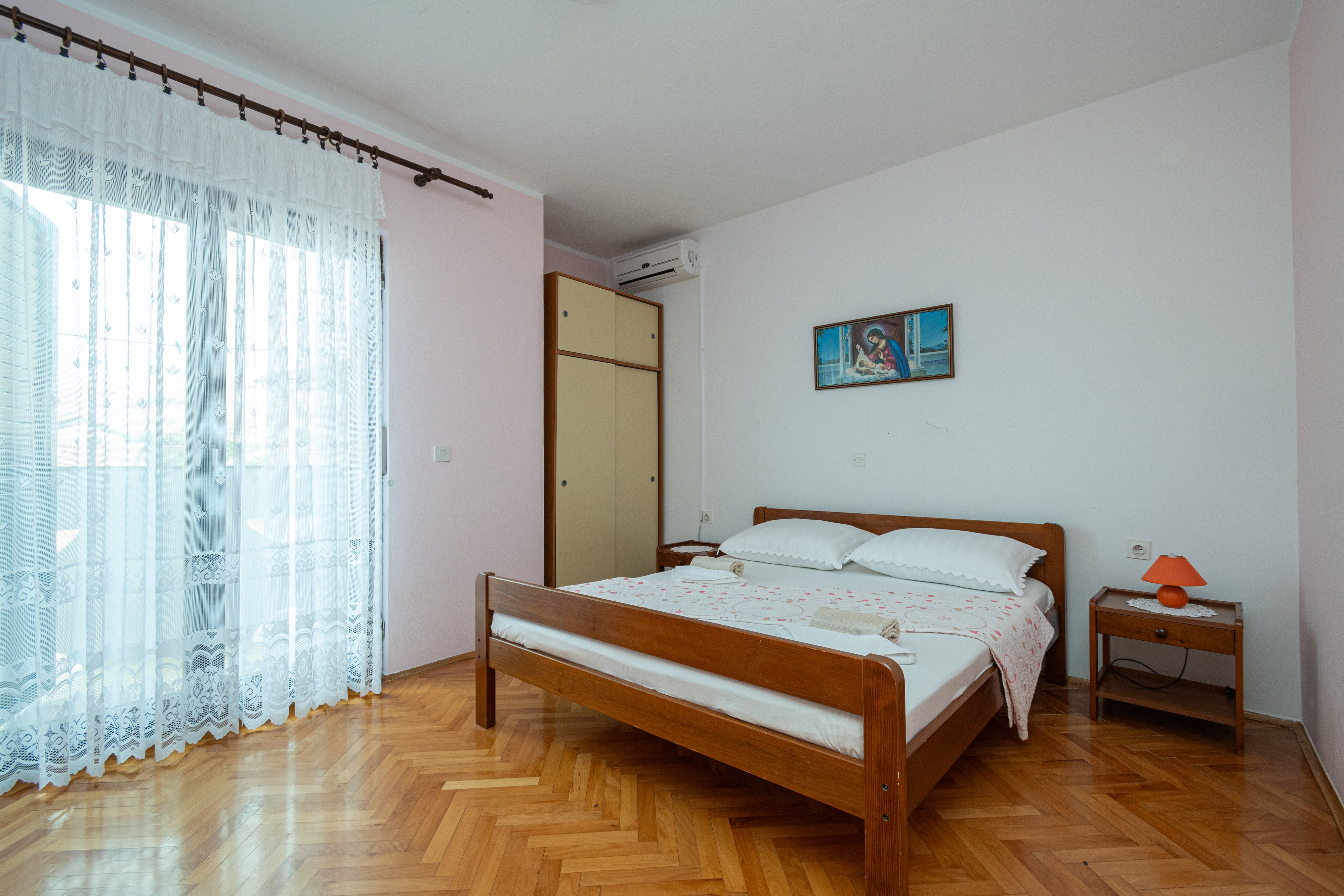 Room with balcony Zubovići, Pag  S-b