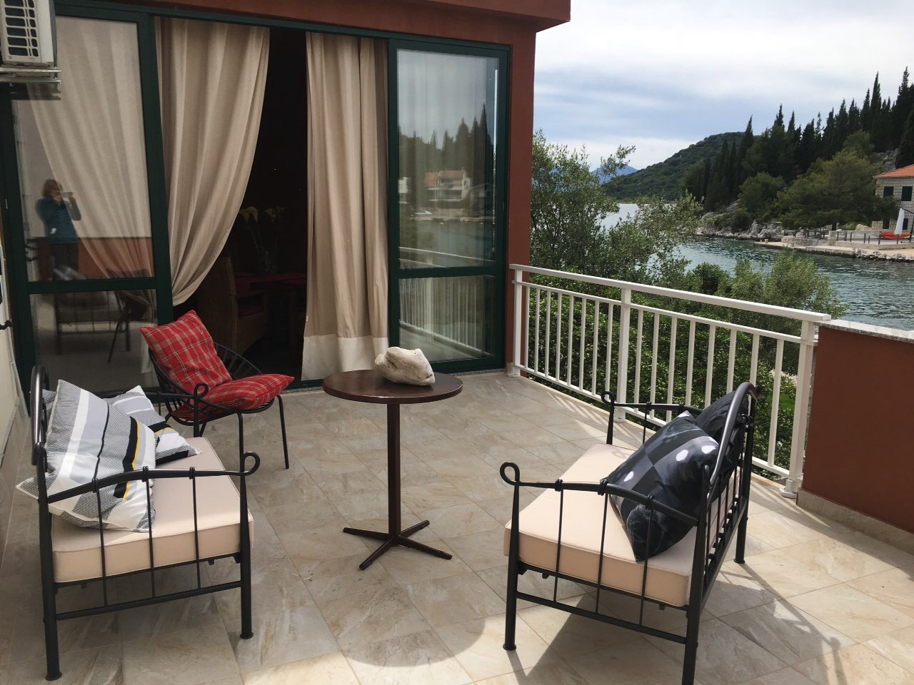 One bedroom apartment near beach Blace, Neretva Delta - Ušće Neretve (A-16068-d) One bedroom apartment near beach Blace, Neretva Delta - Ušće Neretve (A-16068-d)