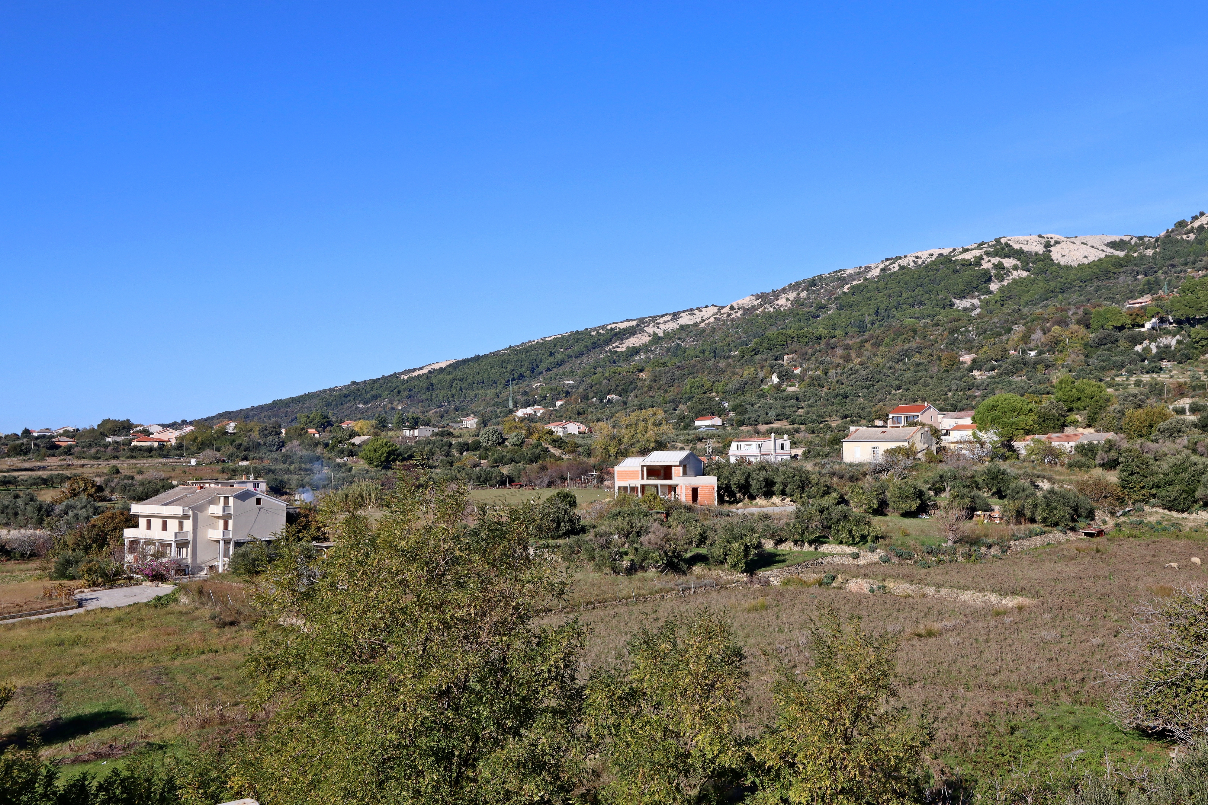 Two bedroom apartment with balcony Banjol, Rab  A-a