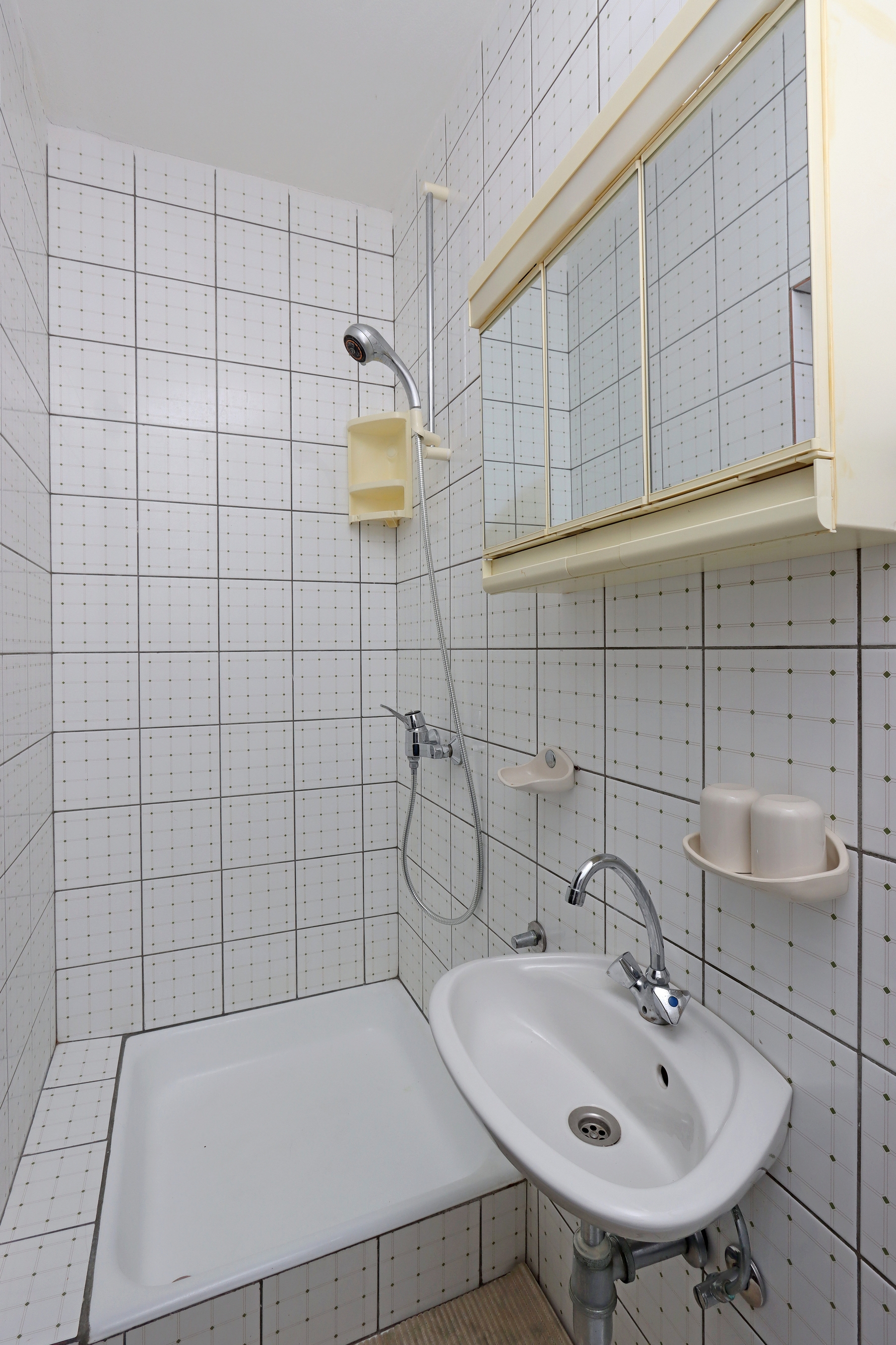 Two bedroom apartment with balcony Banjol, Rab  A-a