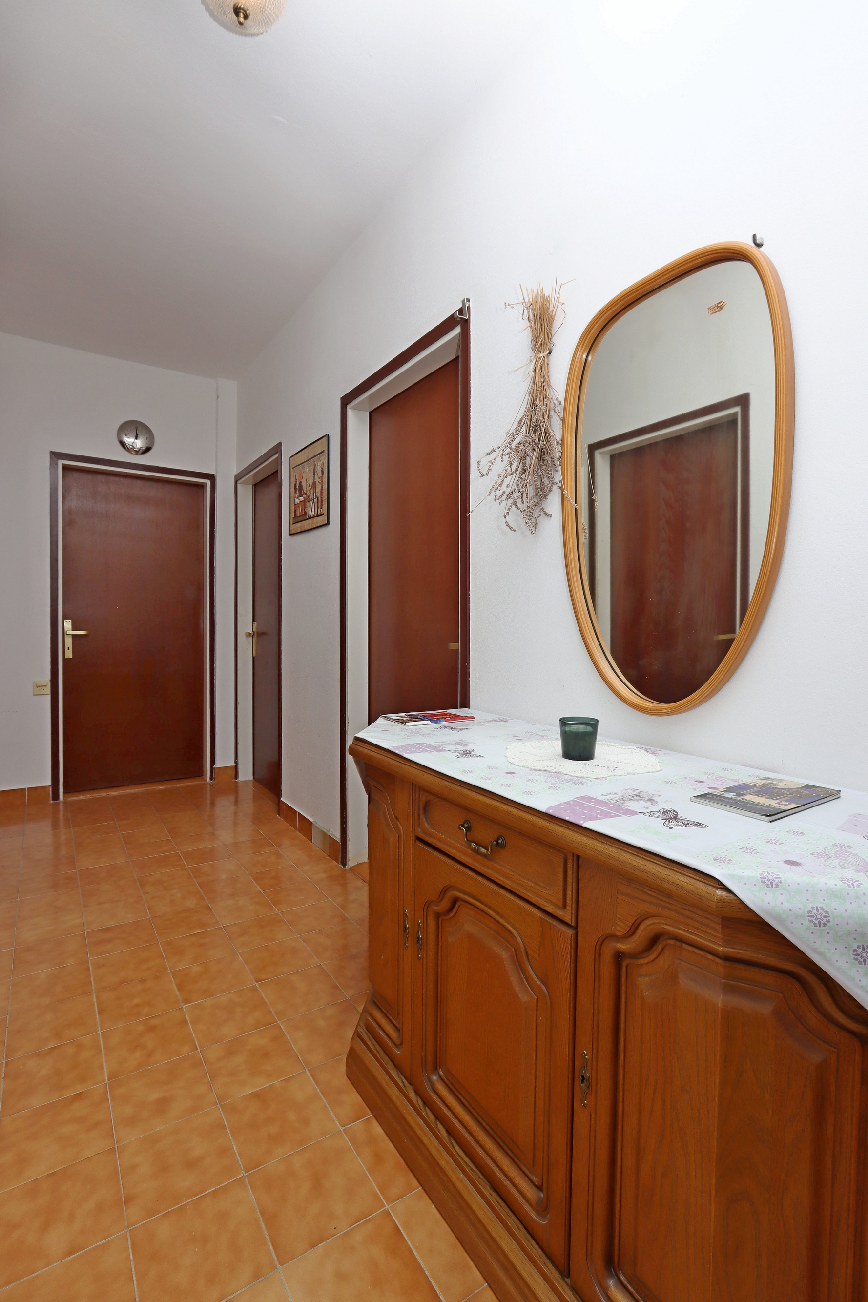Two bedroom apartment with balcony Banjol, Rab  A-a