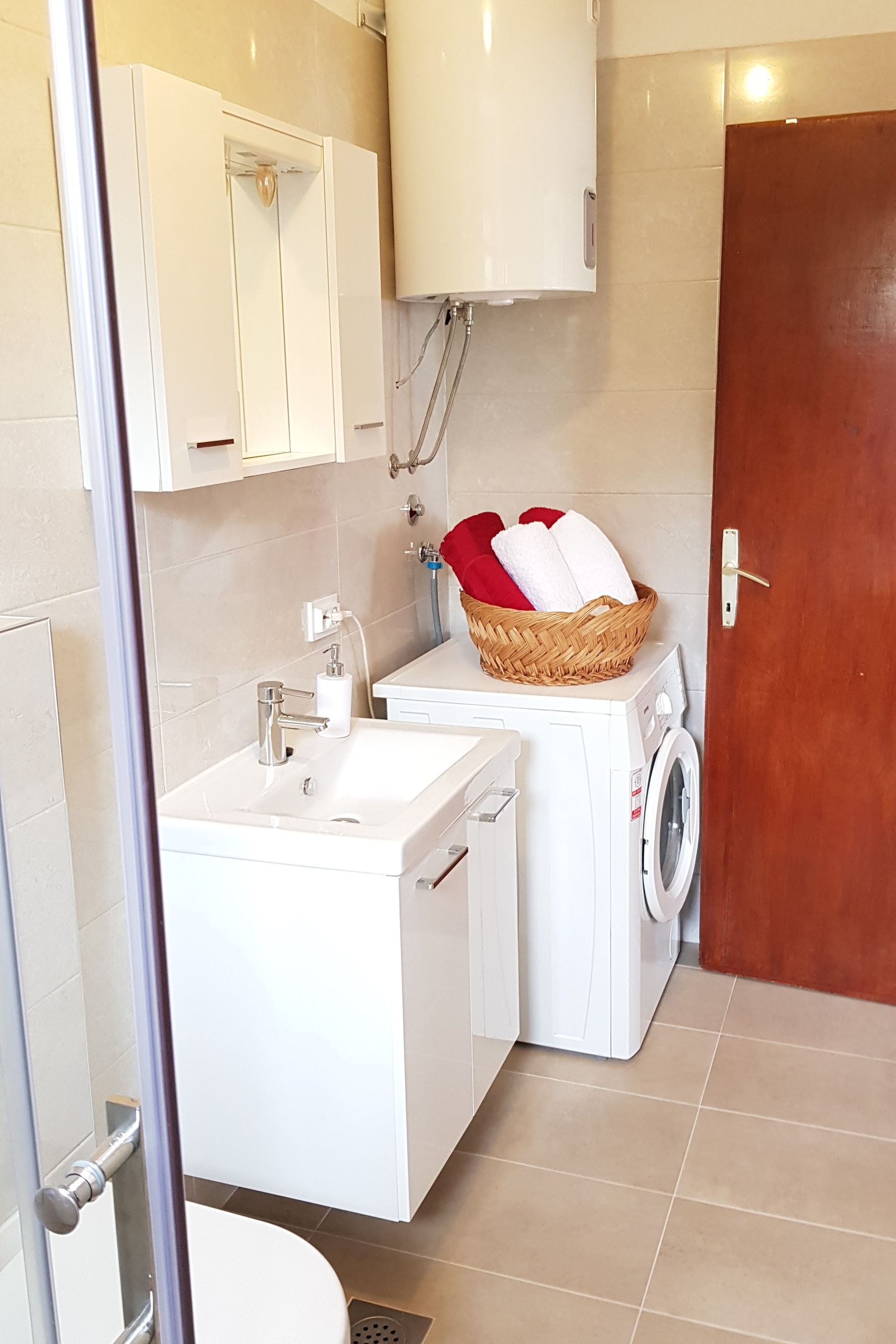 Two bedroom apartment with terrace Kaštel Štafilić, Kaštela  A-a