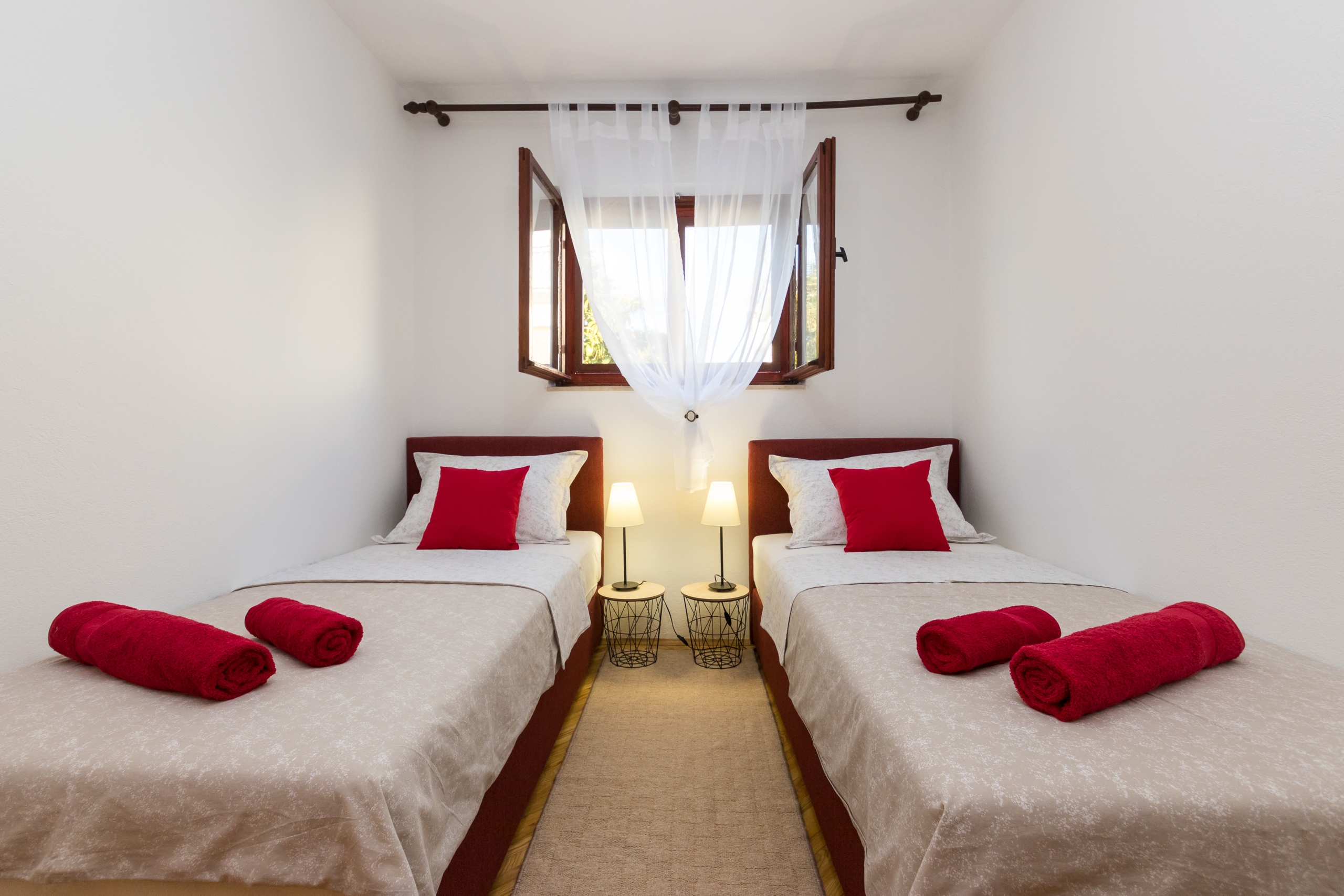 Two bedroom apartment with terrace Kaštel Štafilić, Kaštela  A-a