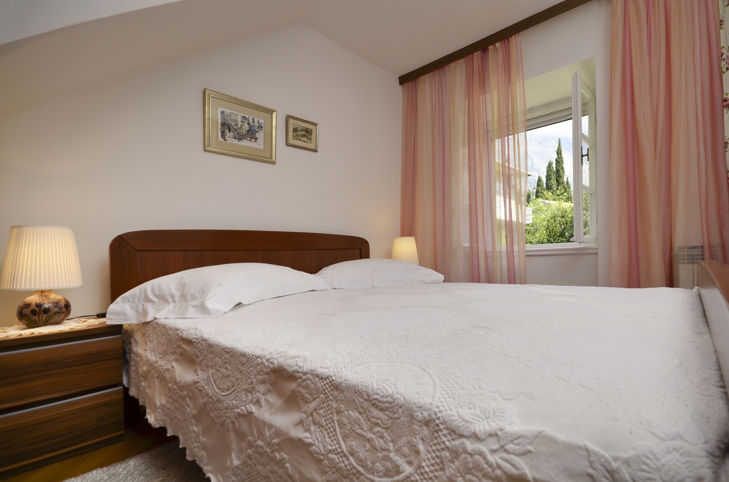 Four bedroom house with terrace and sea view Baška Voda, Makarska  K