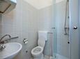 Bibinje, Ванная комната 5 в размещении типа apartment, Домашние животные допускаются и WiFi.