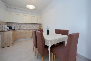 Bibinje, Столовая в размещении типа apartment, Домашние животные допускаются и WiFi.