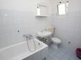 Ванная комната 2 Makarska, Ванная комната 2 в размещении типа apartment, WiFi.