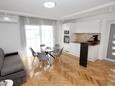 Living room 2 Kaštel Kambelovac, Living room 2 in the apartment, air condition available and WiFi.