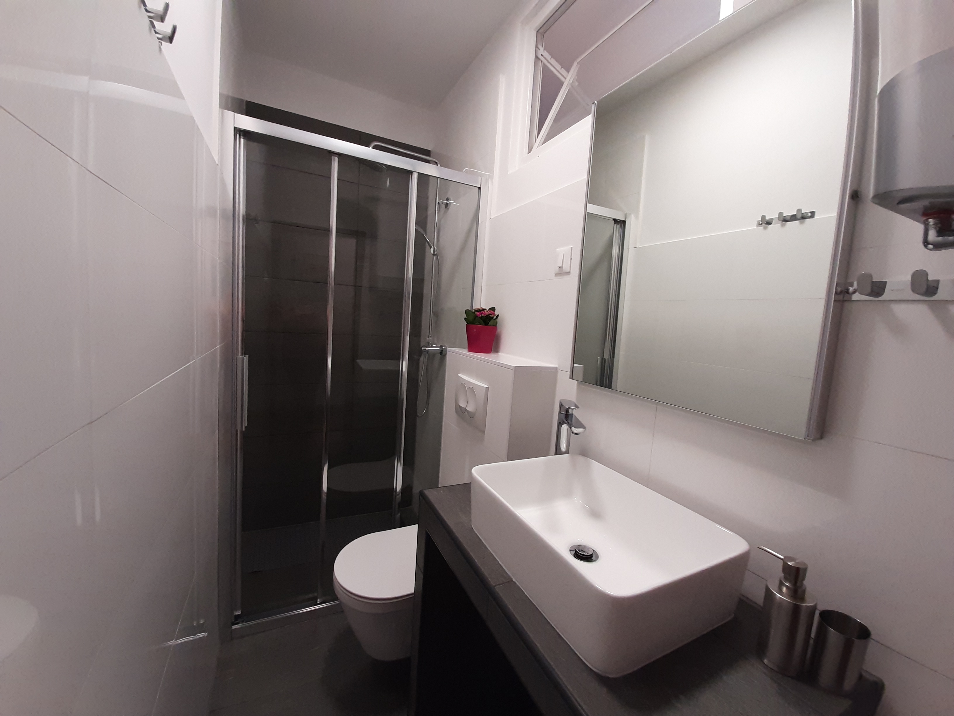 Three bedroom apartment with terrace and sea view Šibenik  A-a
