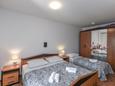 Bedroom Murine, Bedroom in the apartment, air condition available and WiFi.