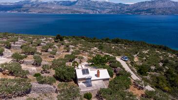 Vela Lozna, Brač, Objekt 16179 - Kuća za odmor sa šljunčanom plažom.