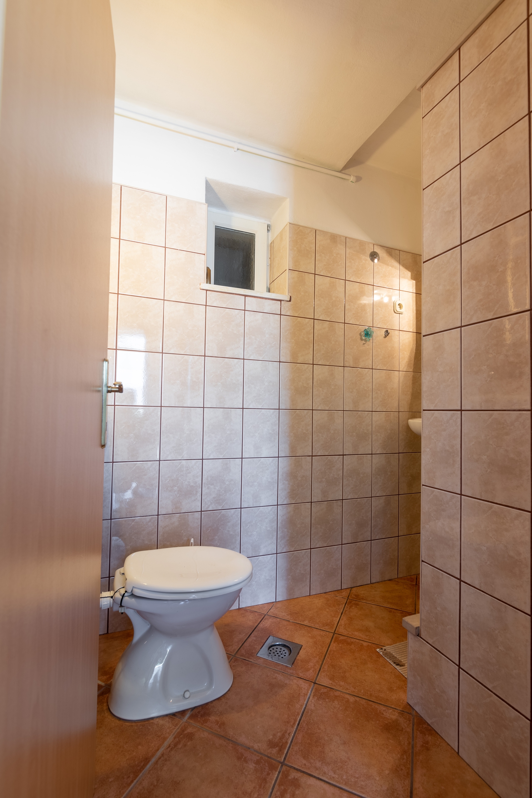 One bedroom house with terrace and sea view Cove Vela Lozna, Brač  K