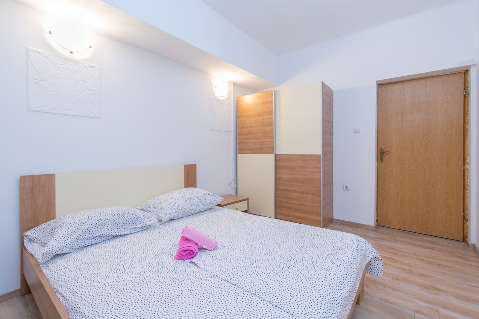Three bedroom apartment with terrace and sea view Bibinje, Zadar  A-a