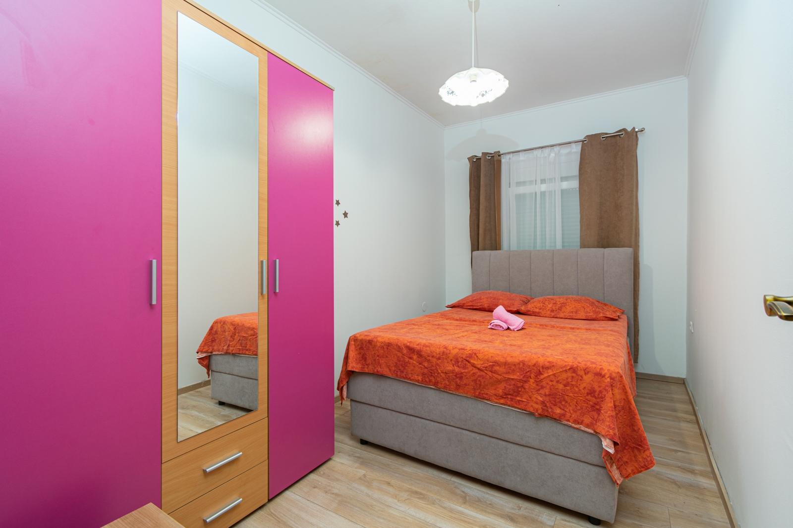 Three bedroom apartment with terrace and sea view Bibinje, Zadar  A-a