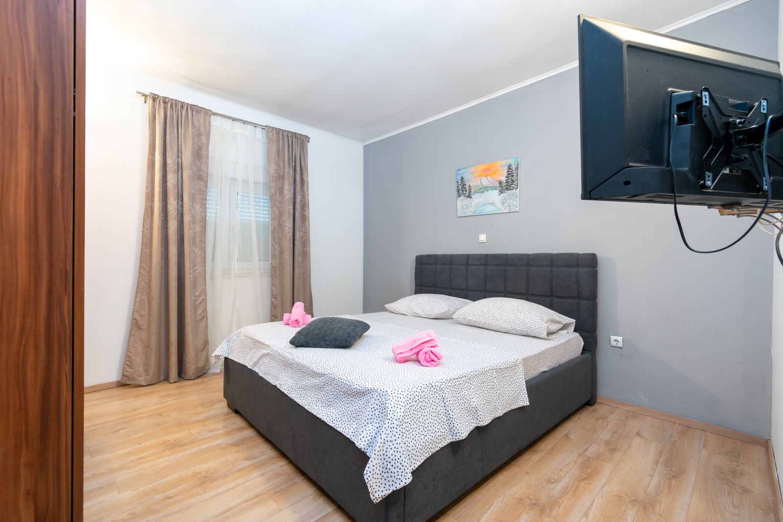 Three bedroom apartment with terrace and sea view Bibinje, Zadar  A-a