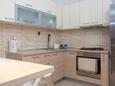 Bibinje, Kitchen in the apartment, WiFi.