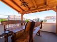 Bibinje, Terrasse dans l’hébergement en type apartment, avec la vue sur la mer et WiFi.