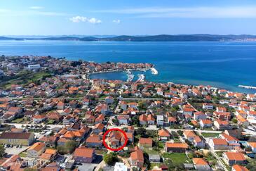 Bibinje, Zadar, Hébergement 16188 - Appartement avec une plage de galets.