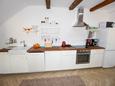 Cucina Kolan, Cucina nell'alloggi del tipo house, animali domestici ammessi e WiFi.