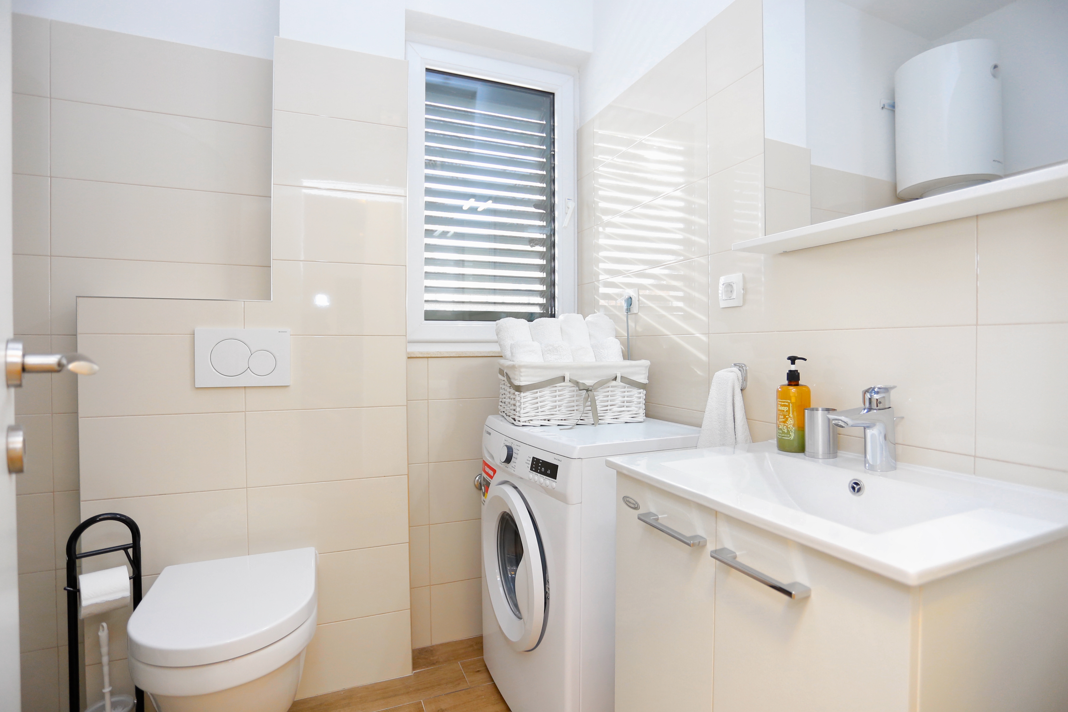 Two bedroom apartment with terrace and sea view Trogir  A-b