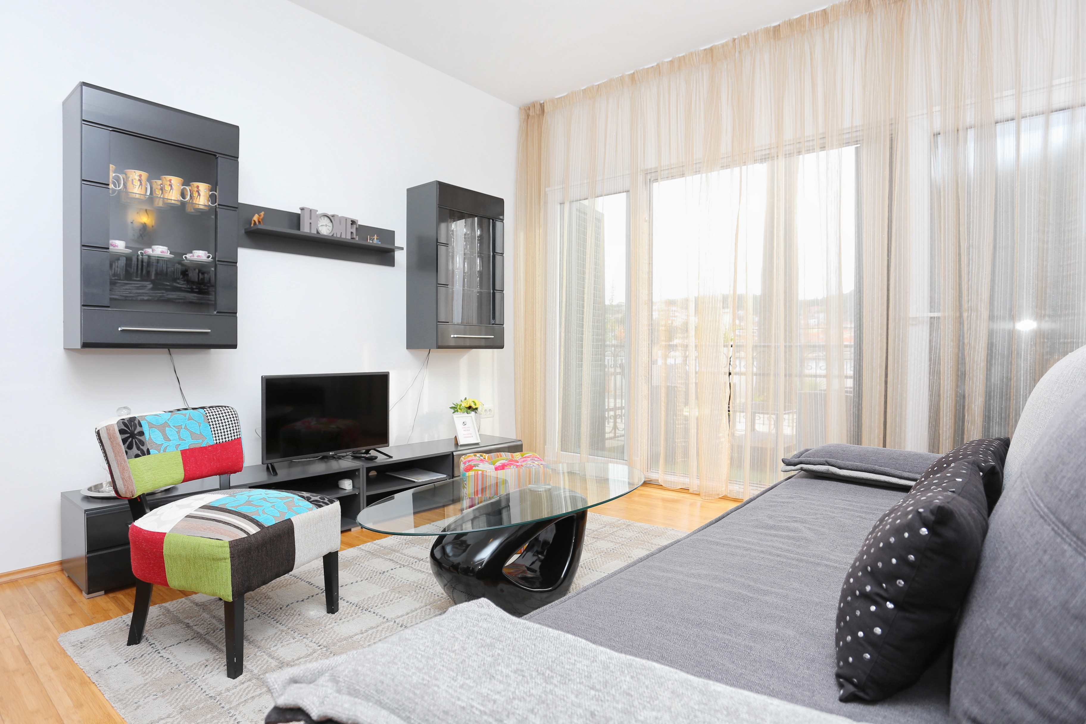 Two bedroom apartment with terrace and sea view Trogir (A-16210-b) Two bedroom apartment with terrace and sea view Trogir (A-16210-b)