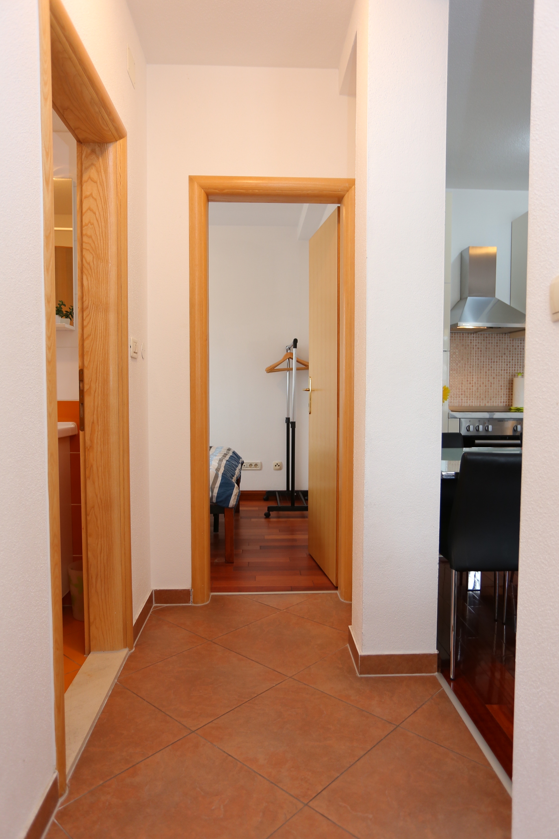 Two bedroom apartment with terrace and sea view Trogir  A-c