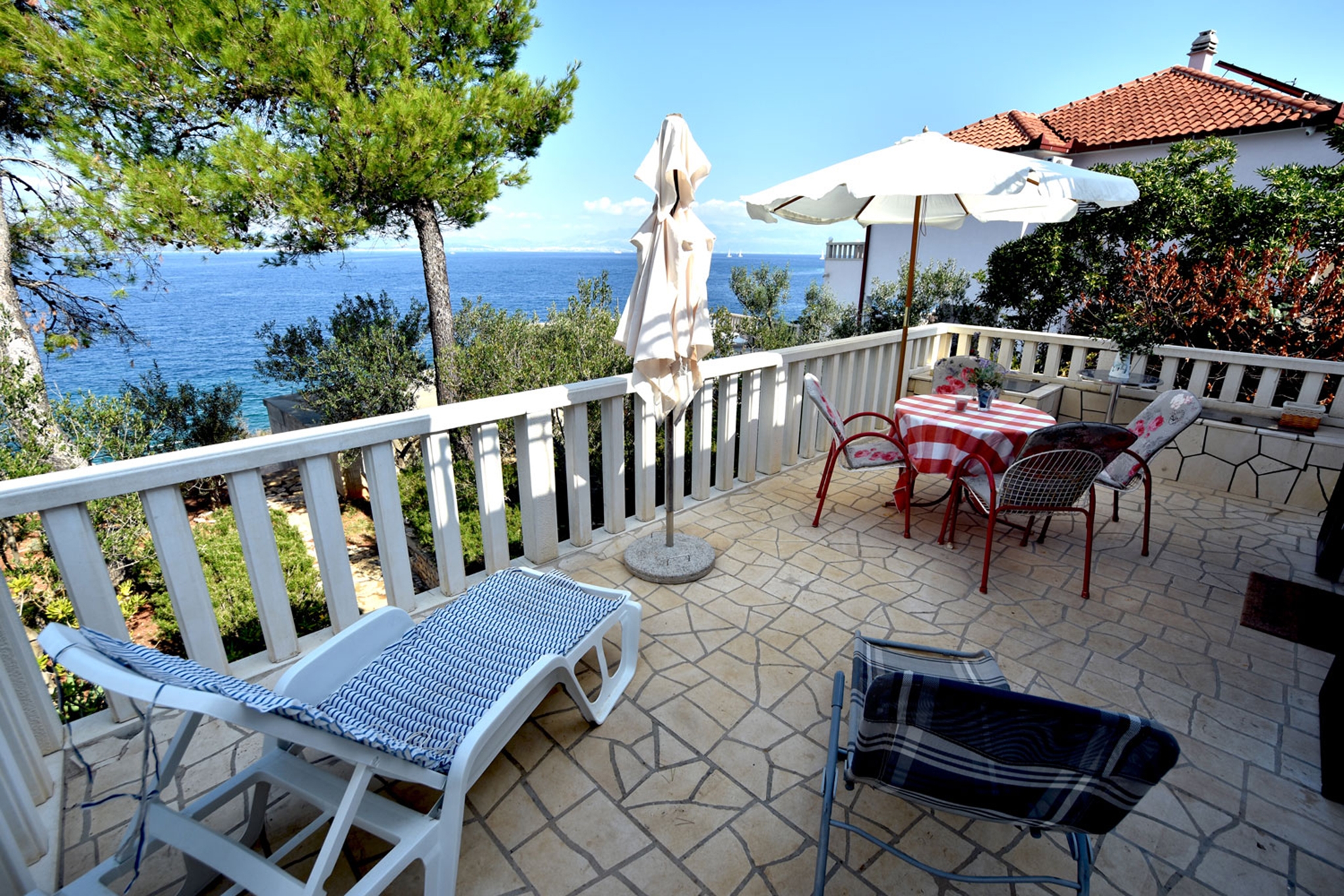 Two bedroom apartment near beach Rogač, Šolta  A-a