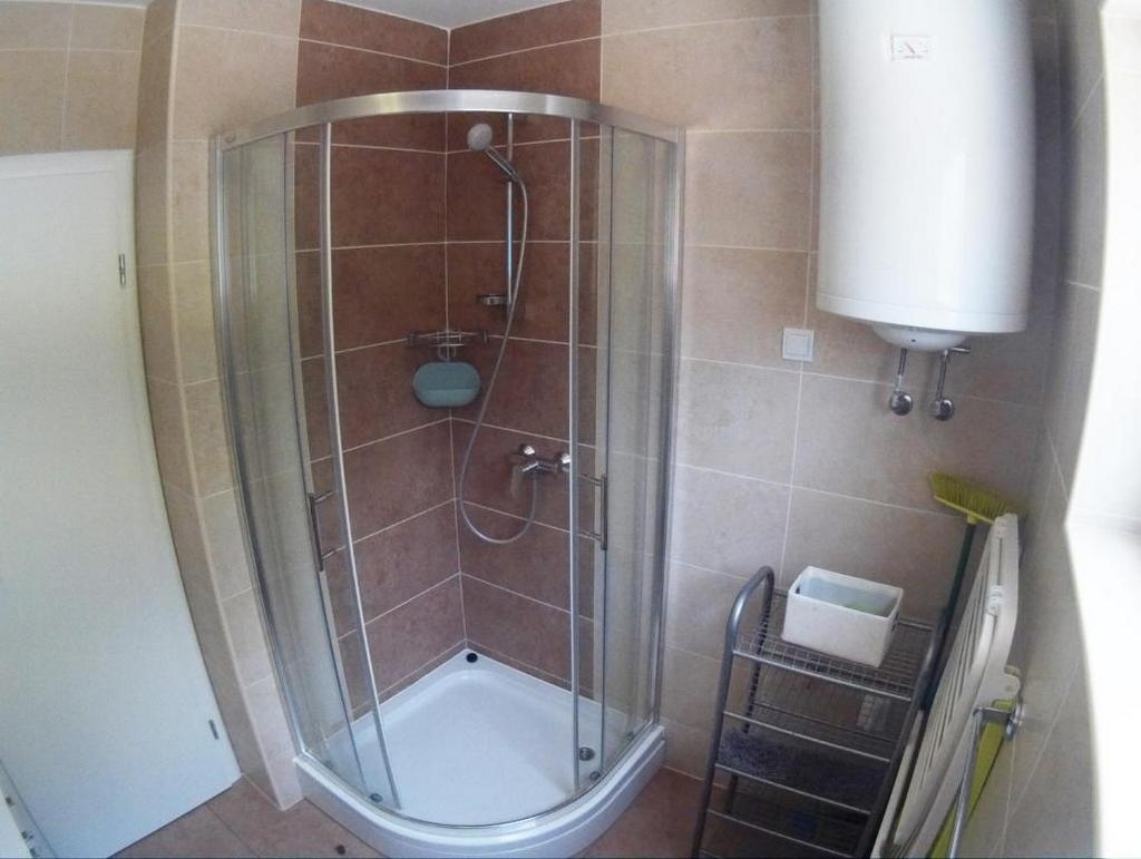 One bedroom apartment with terrace Njivice, Krk  A-a