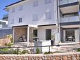 Njivice, Krk, Hébergement 16244 - Appartement avec une plage de galets.