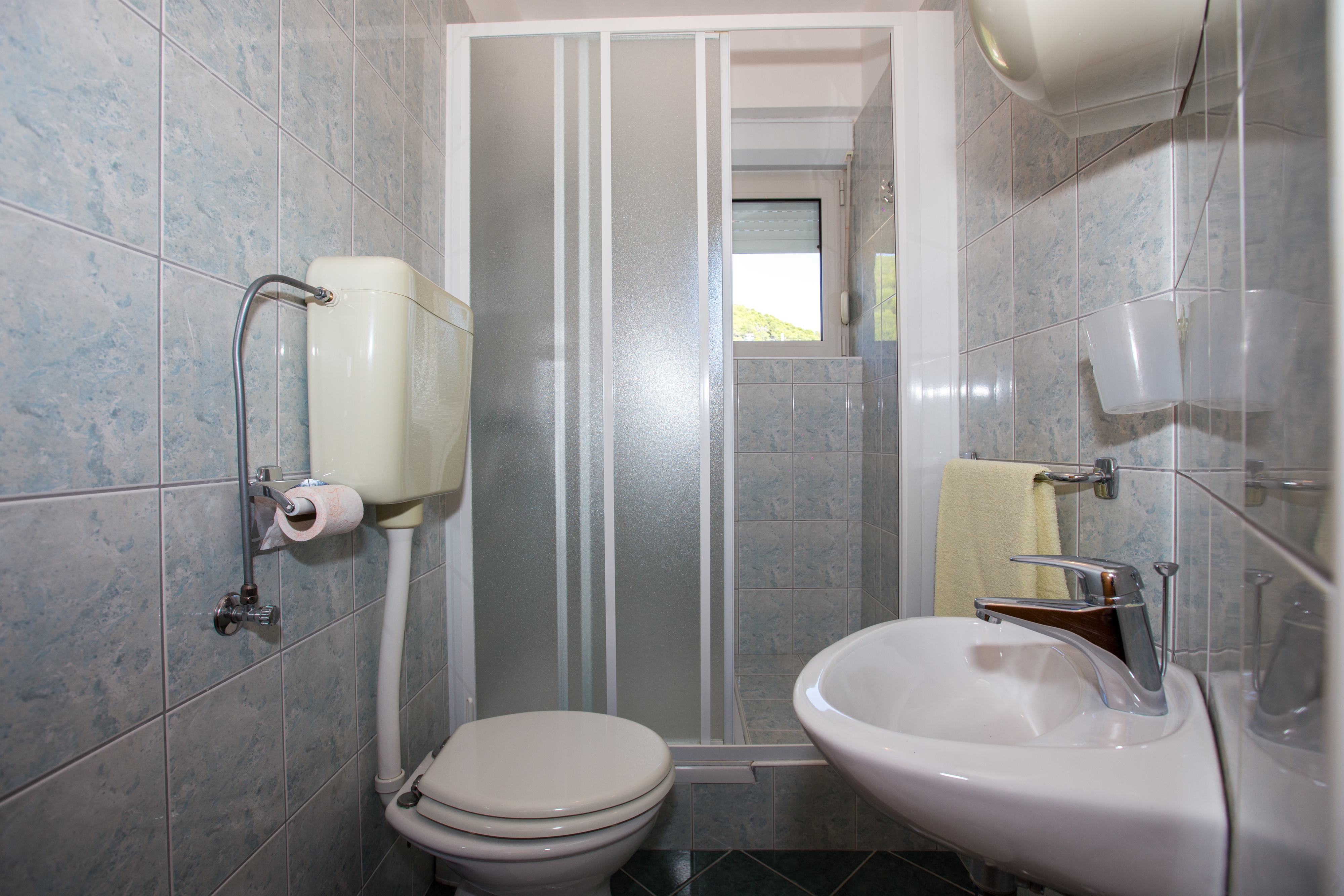 Top Rab Barbat Top Rab Barbat