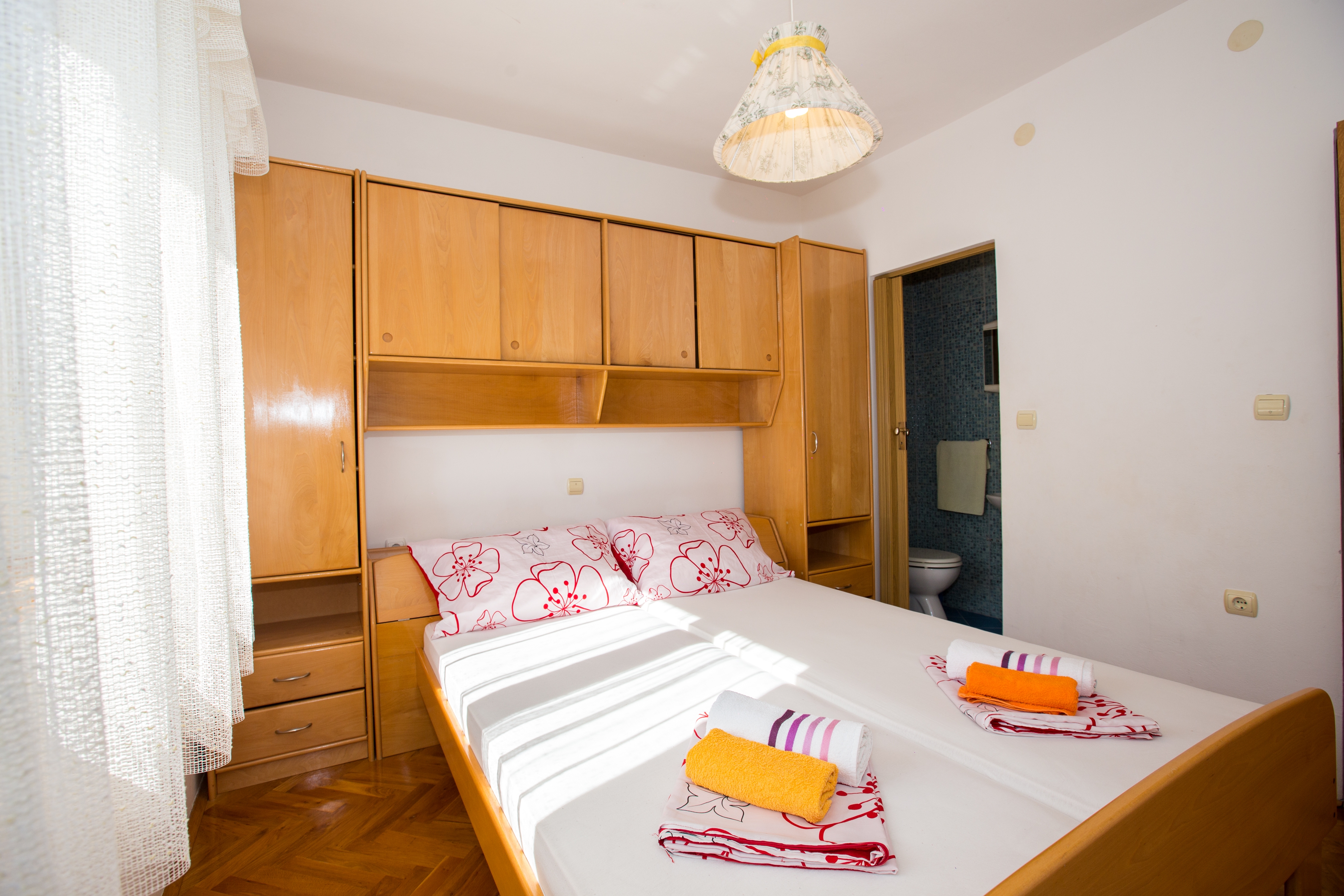 Top Rab Barbat Top Rab Barbat