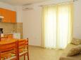 Blagovaonica Pirovac, Blagovaonica u smještaju tipa apartment, dostupna klima i WiFi.