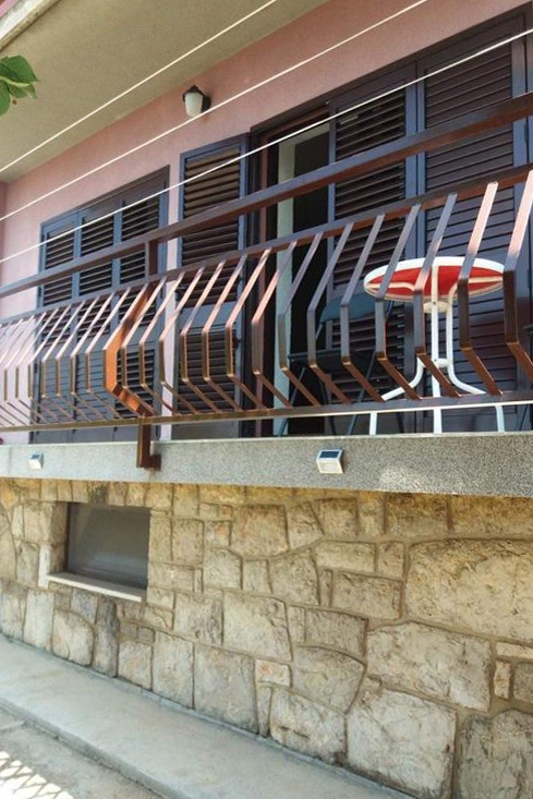 Two bedroom apartment with balcony and sea view Senj  A-c