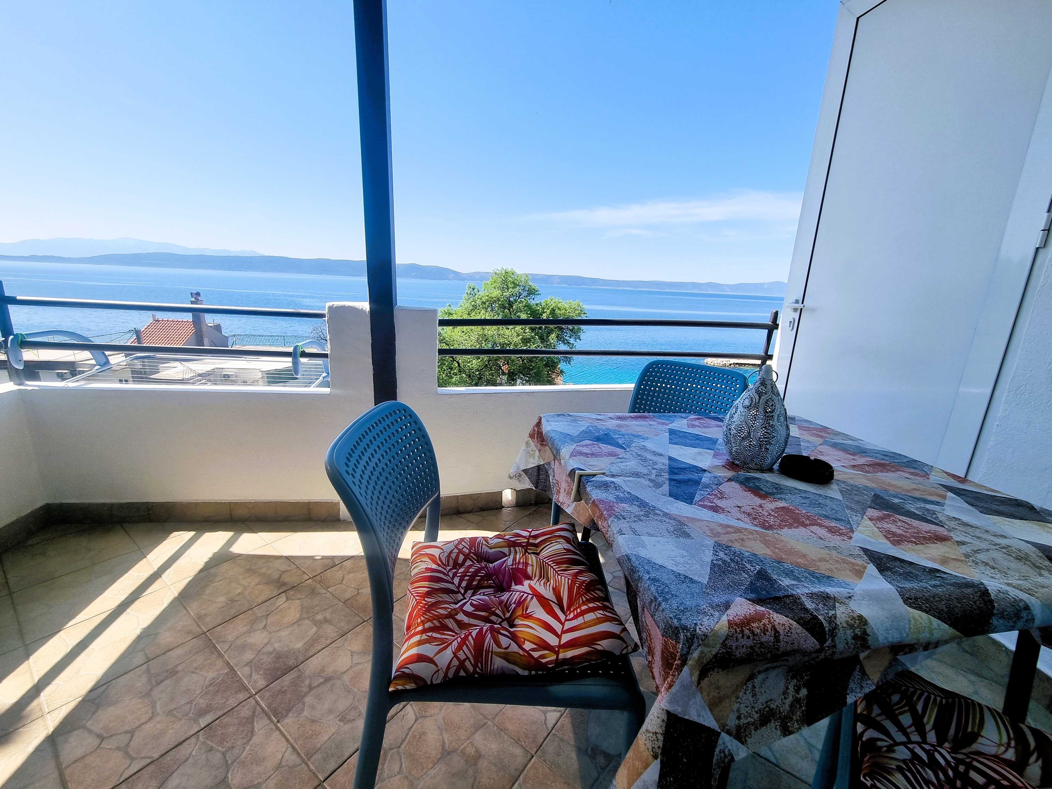 One bedroom apartment with balcony and sea view Živogošće - Porat, Makarska  A-c